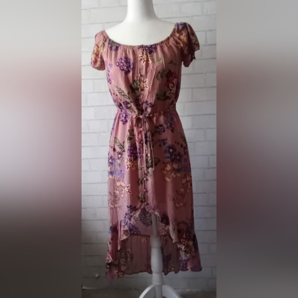 Dress Honey Belle  Size M color nude with flowers Pull On Good Condition Rayon